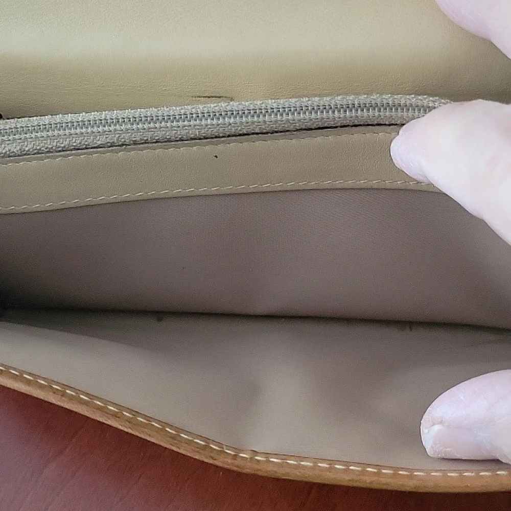 Christian Dior Monogram Wallet Brown/Tan